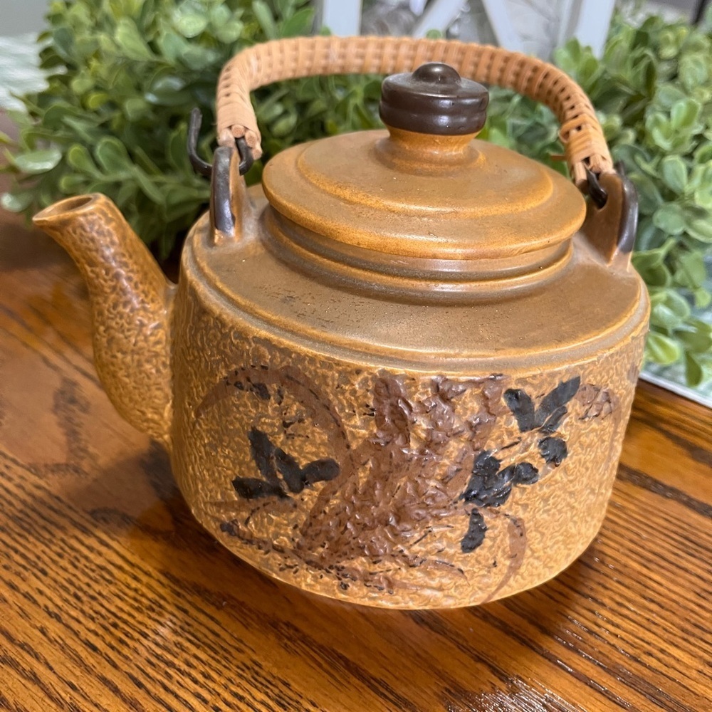 Vintage Japanese Teapot With Lid And Basket Weave Handle